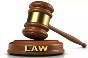 लोगों को झूठे मुकदमे में फंसा रहा एक युवक,नगर निगम के पूर्व उपसभापति पार्षद के साथ एसएसपी से मिले पीड़ित