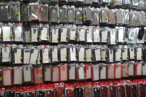 क्या फोन कवर का इस्तेमाल करने से आती है स्लो चार्जिंग से ओवरहीटिंग जैसी समस्या, जाने