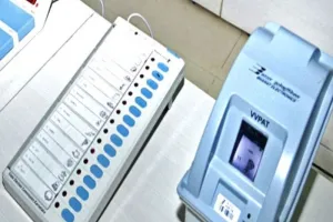 कल होगा इलाहाबाद-झांसी शिक्षक निर्वाचन क्षेत्र का चुनाव, पोलिंग पार्टियां रवाना 