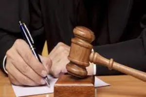 लखनऊ: मंदिर-मस्जिद मामले की निगरानी याचिका पर अदालत ने सुरक्षित किया फैसला 