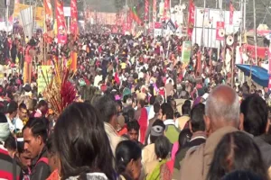 प्रयागराज: 26 जनवरी को संगम पहुंचेंगे एक करोड़ से ज्यादा श्रद्धालु, तैयारी में जुटा प्रशासन 
