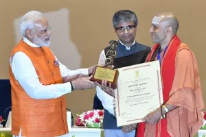 योग, ज्वार-बाजारा से लोगों की सेहत सुधर रही है: मोदी