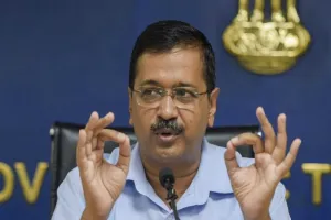 उपराज्यपाल स्वतंत्र निर्णय नहीं ले सकते लेकिन वह ऐसा कर रहे हैं: अरविंद केजरीवाल 