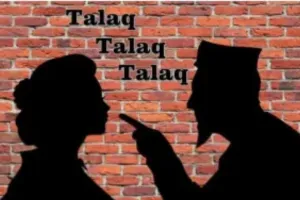 Phone Call और SMS से तीन तलाक देने का शौहर पर आरोप, केस दर्ज
