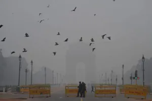 दिल्ली में शीतलहर का प्रकोप, न्यूनतम तापमान 1.4 डिग्री सेल्सियस 