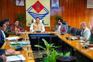 Joshimath Crisis: जोशीमठ से मिली सीख, विकास के व्यावहारिक ठोस मॉडल की नितांत जरूरत- सीएम 