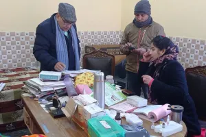 बरेली: आंवला में छापेमारी के दौरान 4 नर्सिंग होम सील, मचा हड़कंप