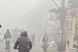 UP Weather Update Today : यूपी में सर्दी का सितम जारी, कई ज‍िलों में 3 ड‍िग्री तापमान, 25 जिलों में येलो अलर्ट जारी 