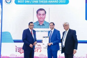 SGPGI: सर्वश्रेष्ठ शोध पुरस्कार से Dr. Akash Mathur सम्मानित