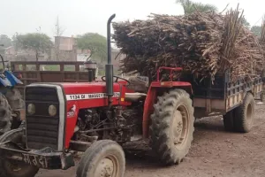 बहराइच: गन्ना से लदी ट्रैक्टर ट्राली से कुचलकर महिला की दर्दनाक मौत