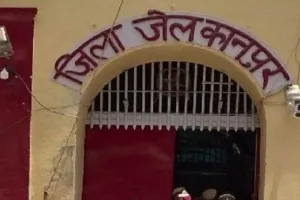 स्टंट करने वालों की अगली जगह होगी जेल, Kanpur पुलिस के इस नंबर पर स्टंटबाज के भेजें वीडियो 