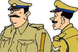 कपड़े के गोदाम में 99.44 लाख रुपये की चोरी, पानी की खाली बोतलों की मदद से पुलिस ने सुलझाया केस