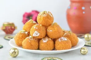 Kitchen Hacks: बसंत पंचमी पर मां सरस्वती को लगाएं बूंदी के लड्डूओं का भोग, जानें आसान रेसिपी