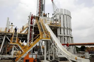 यूरोपीय देशों ने खनिज तेल और गैस के लिए रूस से आयात पर निर्भरता कम की: लेयेन 