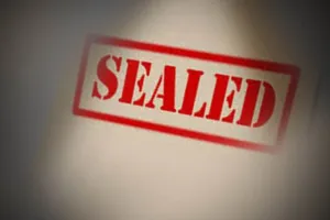 काशीपुर: प्लास्टिक वेस्ट जलाने पर पीसीबी ने सील किए दो कोल्हू