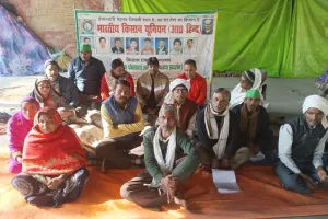 सुलतानपुर : एसडीएम से नाराज किसान करेंगे पदयात्रा, जाएंगे सीएम आवास