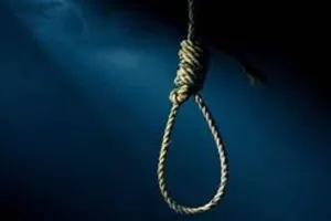 फर्रुखाबाद: सगाई से एक दिन पहले पेड़ से लटकता मिला युवक का शव 