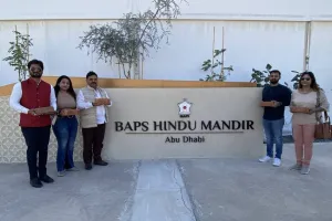 योगी के मंत्री ने किया अबूधाबी के हिंदू मंदिर में शिलापूजन