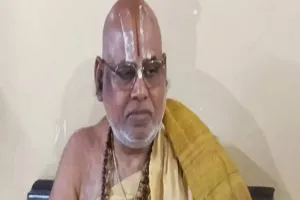 किसी अन्य धर्म के ग्रंथों को जलाकर दिखाओ... राजनारायणाचार्य ने बताई रामचरितमानस के विरोध की असली वजह