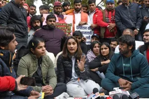 WFI Dispute : पहलवानों की मांग... डब्ल्यूएफआई अध्यक्ष के खिलाफ जांच के लिए जांच समिति का हो गठन, IOA अध्यक्ष पीटी उषा को लिखा पत्र 