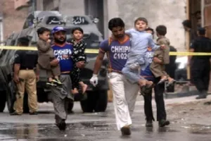 पाक-अफगान Highway पर सुरक्षा जांच चौकी पर आतंकवादी हमला, दो पुलिसकर्मियों की मौत 