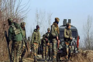 जम्मू-कश्मीर के पुंछ में  LOC के पास दो आतंकवादी ढेर : सेना 