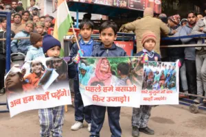 हल्द्वानी: लाखों खर्च कर बनाए आशियाने, इनको तोड़ने से क्या होगा...