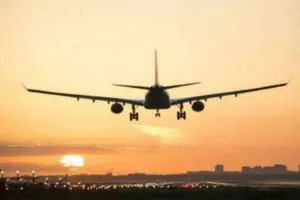 बरेली: दोपहर की दिल्ली फ्लाइट शाम को आई, बेंगलुरू की निरस्त रही