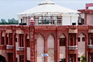 लखनऊ : नूर फातिमा को ख्वाजा मोईनुद्दीन चिश्ती सहित चार पदक