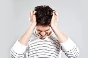 आप भी गुस्से में हो जाते हैं बेकाबू, इन तरीकों को आजमाकर अपना गुस्सा पलभर में करें शांत