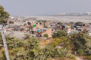 हल्द्वानी: सात दिन में खाली करें मकान, प्रशासन ने तोड़ा तो वसूलेंगे जुर्माना