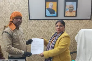 हरदोई : निगरानी समिति की सदस्य ने किया पालिका का निरीक्षण