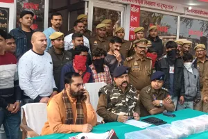 बहराइच : व्यापारी पुत्र से लूट का पुलिस ने किया खुलासा, पांच बदमाश गिरफ्तार