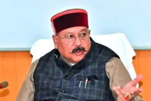 देहरादूनः चारधाम यात्रा की तैयारियों को लेकर PWD मंत्री ने की समीक्षा बैठक