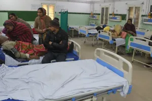 बरेली: जिला अस्पताल आओ, सिटी स्कैन बाहर कराओ