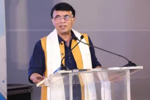 सुप्रीम कोर्ट से कांग्रेस नेता पवन खेड़ा को मिली अंतरिम जमानत, मंगलवार तक नहीं होगी गिरफ्तारी 