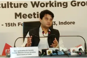 कीटनाशकों के छिड़काव तक ही सीमित नहीं है ड्रोन, जैविक खेती में भी जबर्दस्त गुंजाइश: सरकार 