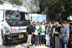 डिजी बस से गांव-गांव आधुनिक डिजिटल शिक्षा से जुड़ेंगे ग्रामीण बच्चे :नितिन अग्रवाल