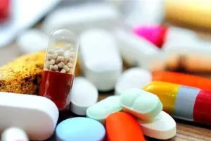 रुद्रपुर: प्रतिबंधित नशीली दवाओं की खेप बरामद, किराने की दुकान से हो रही थी सप्लाई