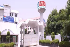 गौतमबुद्ध नगर: UFLEX पर IT की Raid समाप्त, एक हजार से ज्यादा फाइल और 500 हार्ड डिस्क जब्त