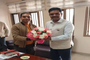 समाज कल्याण विभाग से जुड़ कर काम करेगा LU का समाज कार्य Department, विभागाध्यक्ष ने मंत्री से की मुलाकात