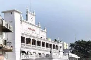 लखनऊ: 22 फरवरी से धरने पर बैठेंगे नगर निगम के ठेकेदार