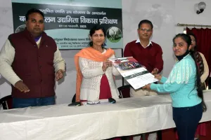 बरेली: कम खर्च में कर सकते हैं बकरी पालन