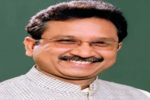 वन मंत्री का वीडियो वायरल, कांग्रेस ने साधा निशाना