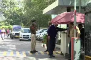 BBC के दफ्तरों पर IT सर्वे पर कांग्रेस का कटाक्ष : विनाशकाले विपरीत बुद्धि