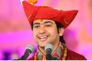 दिनेशपुरः बागेश्वर धाम के समर्थन में हिंदूवादी संगठनों ने निकाली ध्वज यात्रा