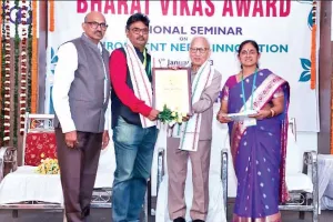 नैनीतालः एरीज के प्रदीप को ओडिसा में मिला भारत विकास अवार्ड 