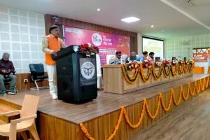 गोरखपुर में होगा 76 हजार करोड़ रुपये का निवेश, एनेक्सी भवन में हुआ GIS के शुभारंभ का live प्रसारण