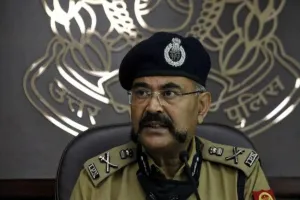 UP : G-20 मीटिंग्स और ग्लोबल इन्वेस्टर्स समिट के लिए पुलिस की चाक चौबंद सुरक्षा व्यवस्था 