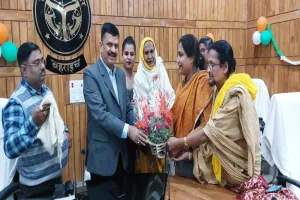 किन्नर समाज को परिचय पत्र, राशनकार्ड, आयुष्मान गोल्डन कार्ड दिलाएं: सोनम चिश्ती